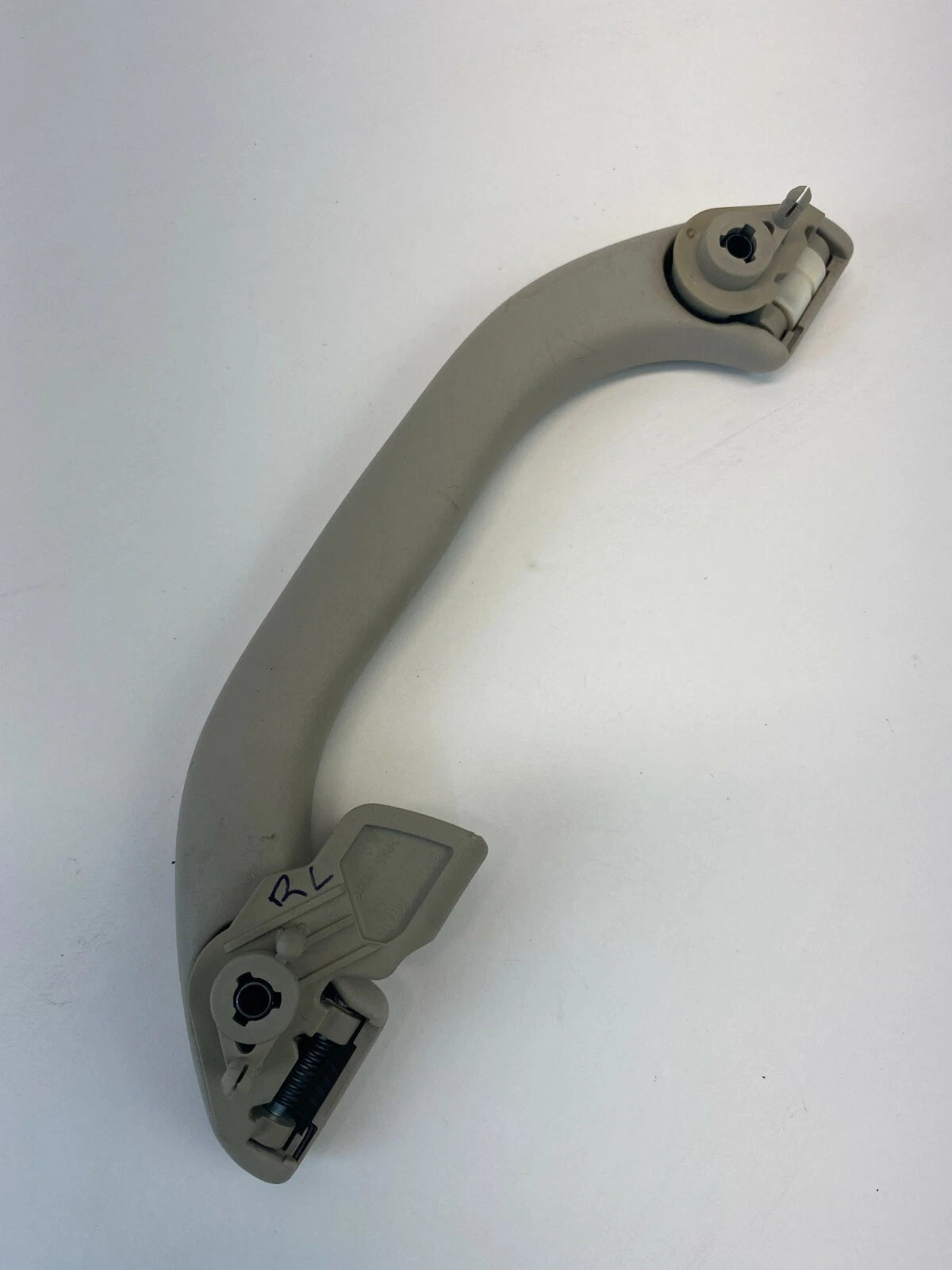 1998 99 00 2001 AUDI A4 SEDAN REAR LEFT GRIP GRAB ROOF HANDLE 8D0857607 OEM