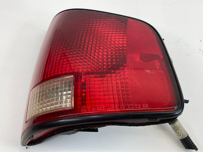 1994-2002 Chevrolet S10 Right Passenger Side Tail Light Taillight Lamp OEM