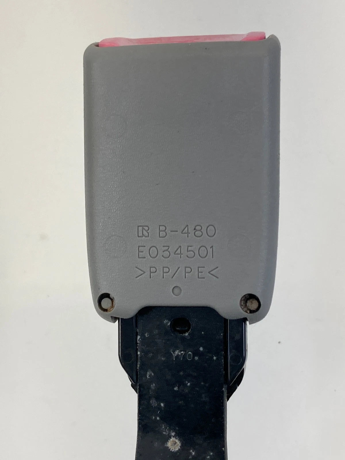 2008-2010 TOYOTA HIGHLANDER FRONT RIGHT SEAT BELT BUCKLE RECEIVER ASSEMBLY OEM