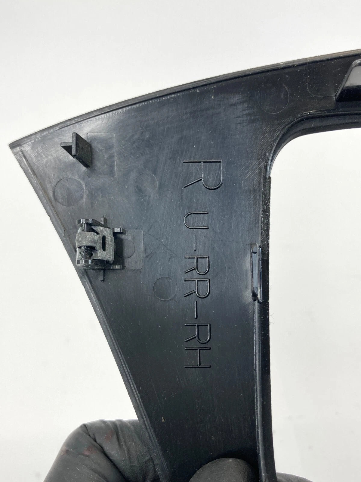 2006 2007 NISSAN MURANO REAR RIGHT PASSENGER SIDE INNER DOOR HANDLE TRIM BEZEL