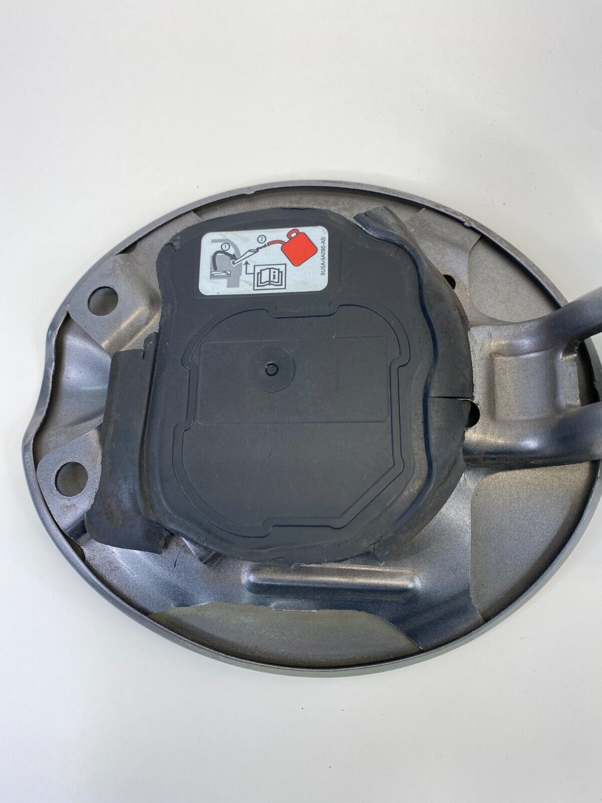 2008-2012 Ford Escape Fuel Filler Tank Door Gas Lid Cover 8784-784-5A26-AG OEM