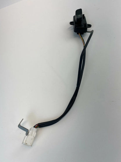 2004 2005 2006 KIA AMANTI REAR LEFT SIDE DOOR WINDOW CONTROL SWITCH BUTTON OEM