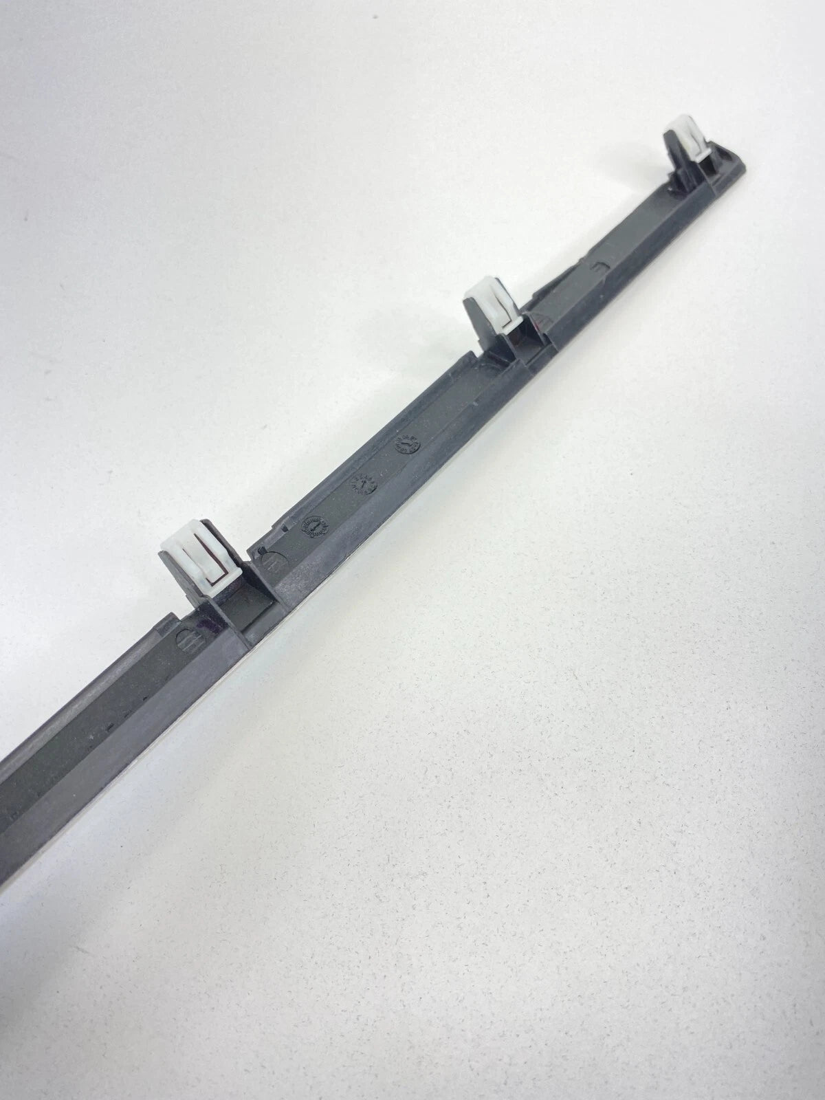 2005 2006 INFINITI G35 SEDAN INSTRUMENT PANEL BEZEL TRIM FINISH MOLDING OEM