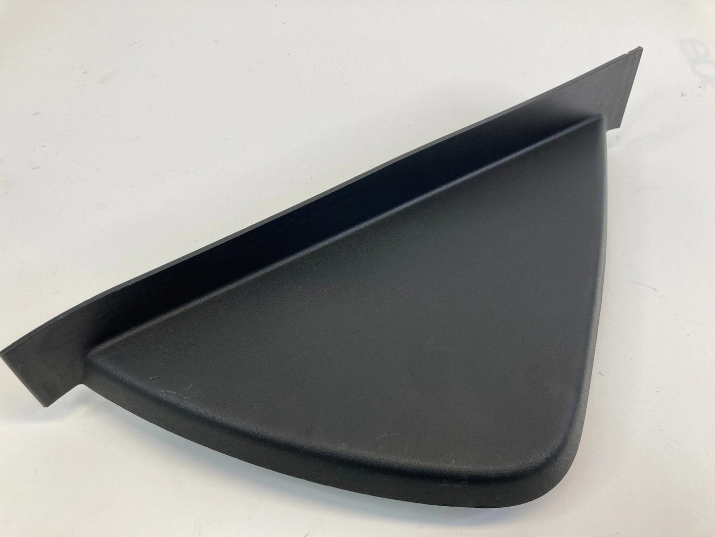 2010-2019 FORD TAURUS RH DASHBOARD END CAP COVER BEZEL OEM FACTORY AG13-5404316A