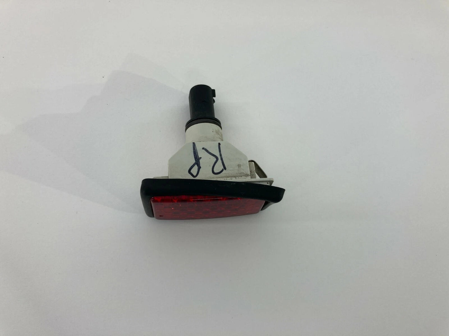 95-01 BMW 740I 740IL REAR RIGHT DOOR OPEN WARNING REFLECTOR LIGHT LAMP 8352269