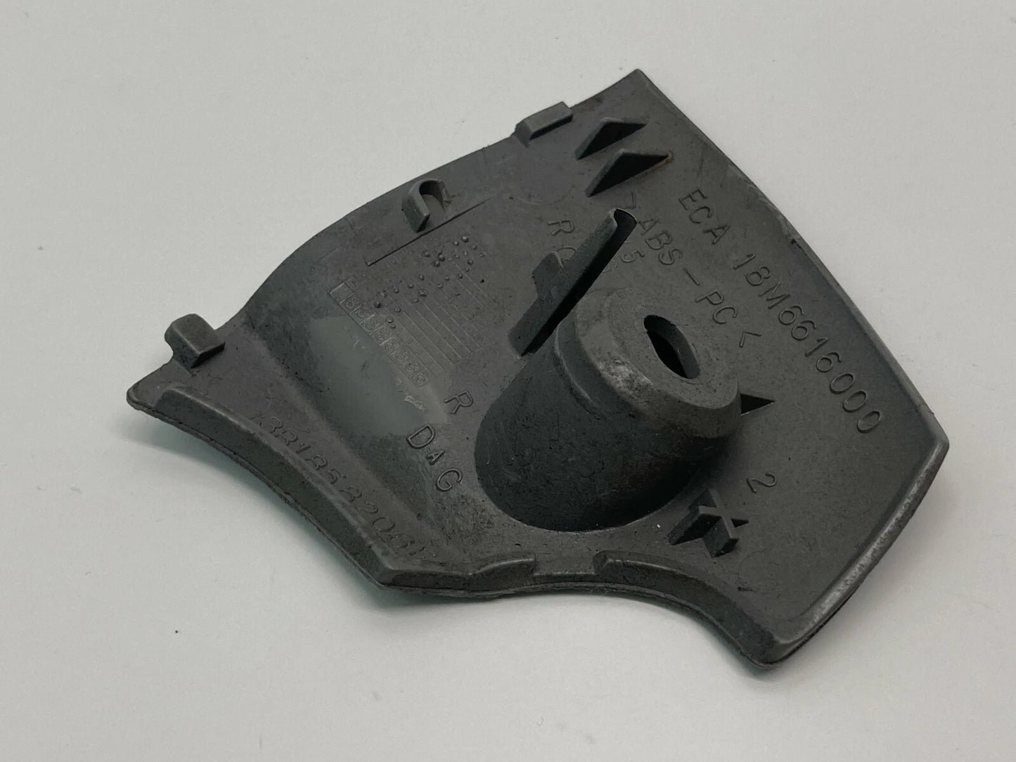 2001-2005 VOLKSWAGEN PASSAT LOWER CENTER CONSOLE SMALL COVER TRIM 18M6616000 OEM