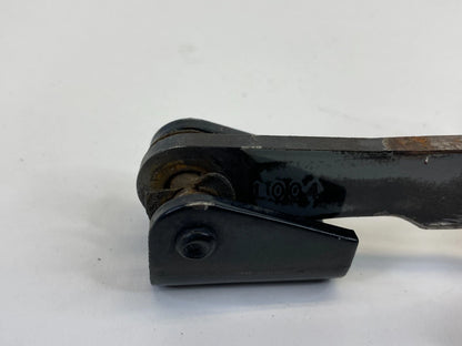 2000-2006 GMC YUKON / XL 1500 / 2500 FRONT LEFT DOOR CHECK STOP STOPPER DETENTE