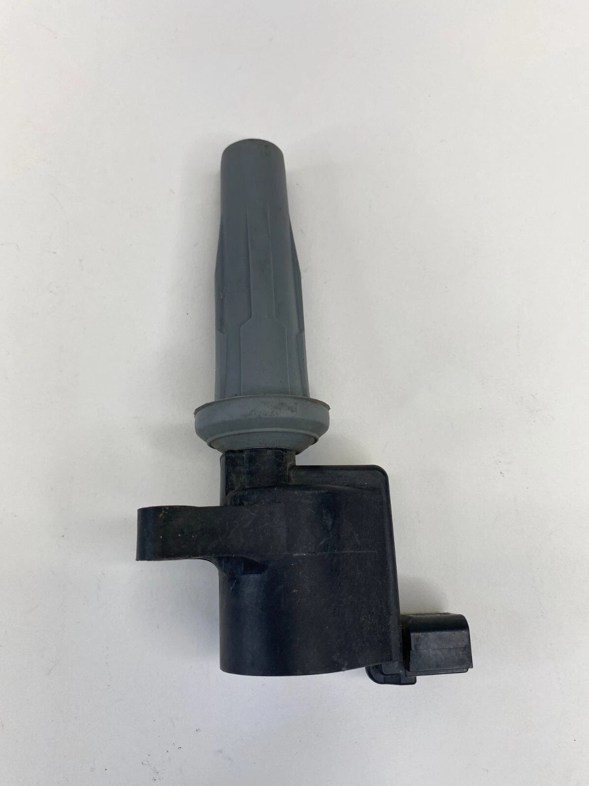 2010-2020 FORD FUSION 2.5L ENGINE MOTOR IGNITION COIL IGNITER 9E5E-12A366-AA OEM