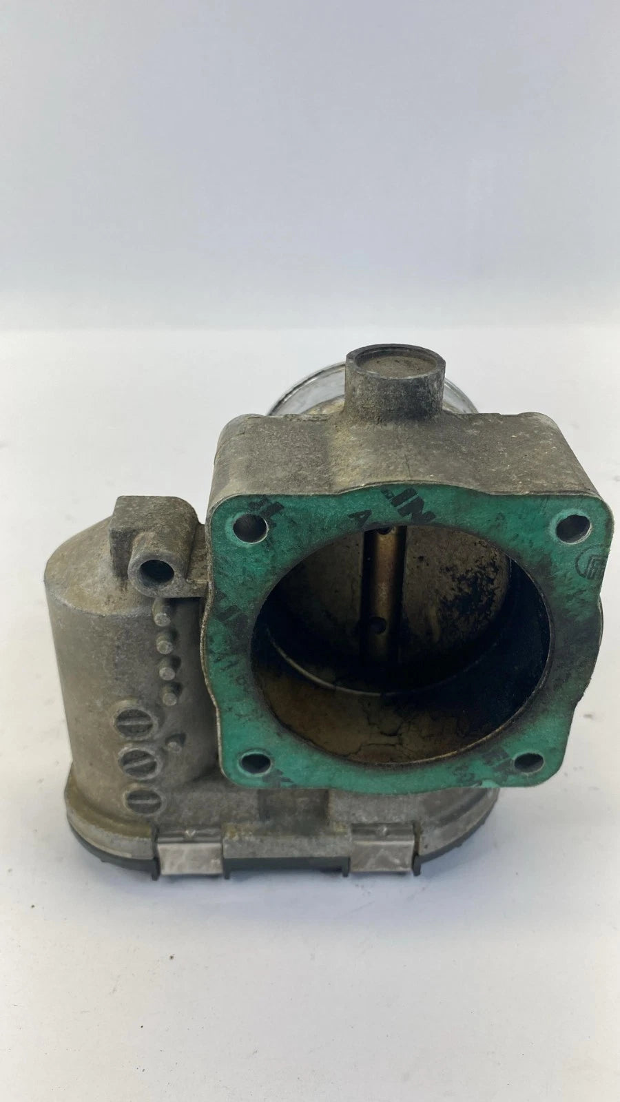 01-05 VOLKSWAGEN PASSAT 1.8L TURBO THROTTLE BODY VALVE ASSEMBLY OEM 06B133062M