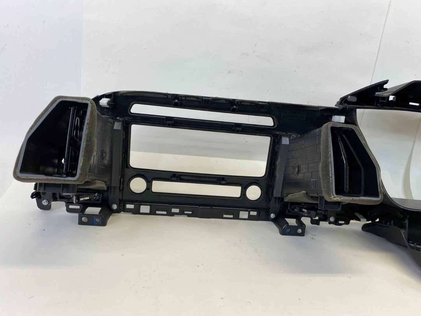 2015-2017 HYUNDAI SONATA UPPER DASH INSTRUMENT CLUSTER PANEL TRIM AC VENTS OEM