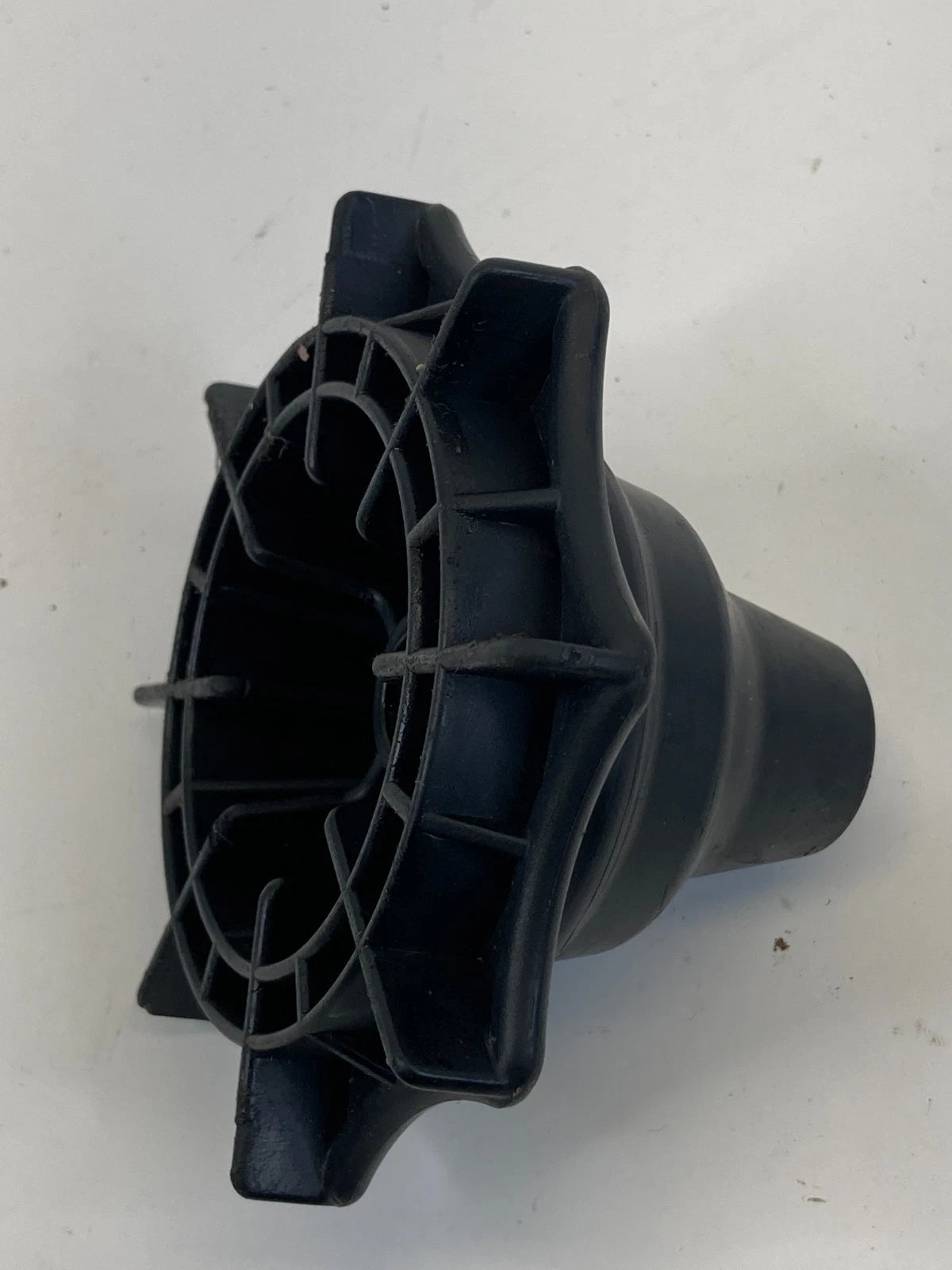 2012-2016 BUICK LACROSSE SPARE TIRE HOLD DOWN HOLDER RETAINER 11611908 OEM