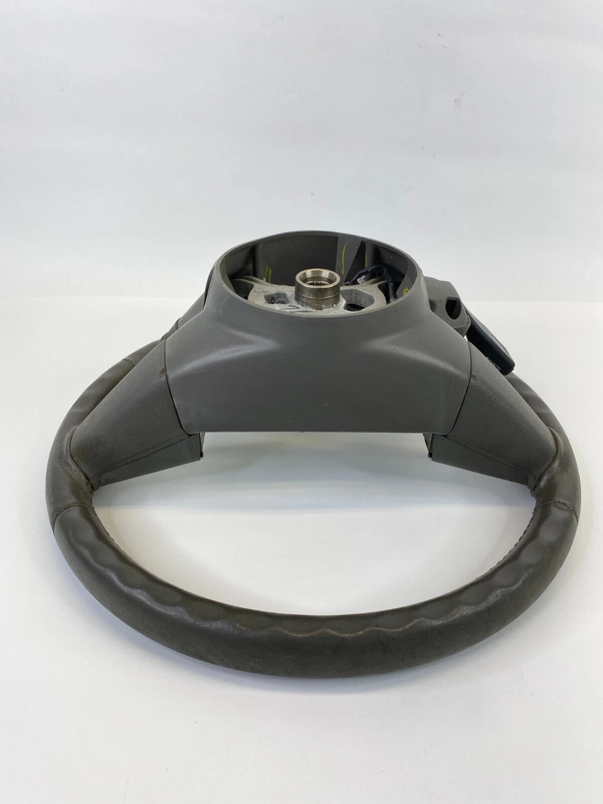 2005-2010 CHRYSLER 300 DODGE CHARGER STEERING WHEEL W/ CRUISE CONTROL 1FP031J8AB