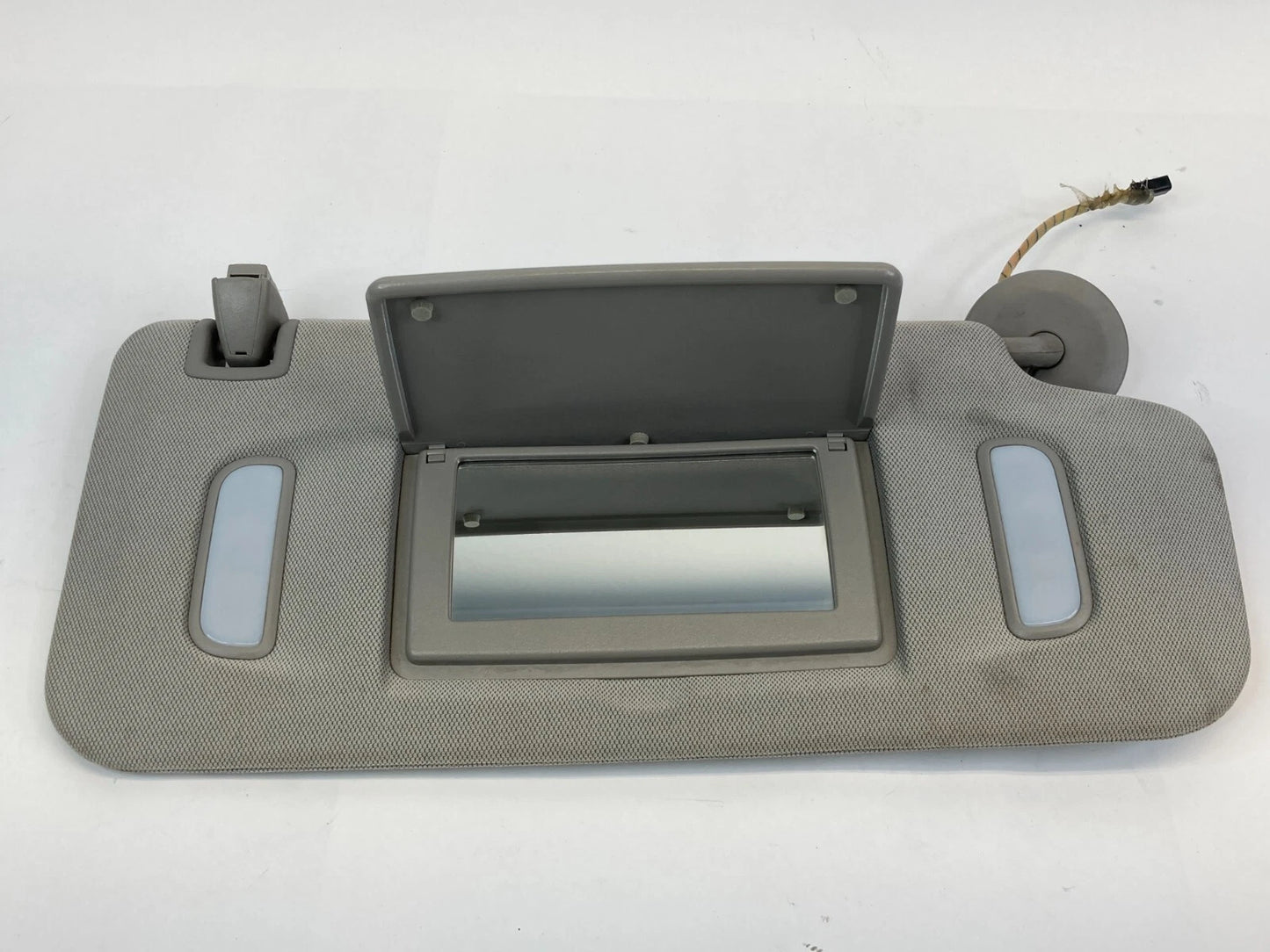 2010-2017 CHEVY EQUINOX ROOF RIGHT PASSENGER SIDE SUNVISOR SUN VISOR OEM