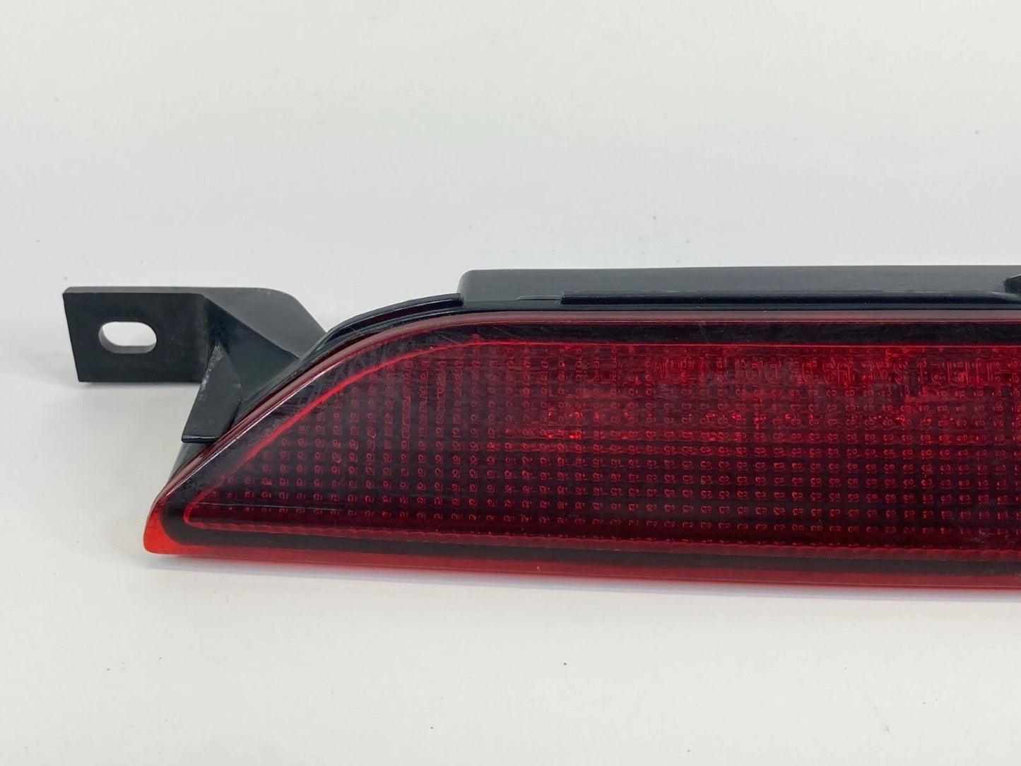2007-2012 DODGE CALIBER REAR 3RD THIRD BRAKE LIGHT STOP LAMP 05303754AD OEM