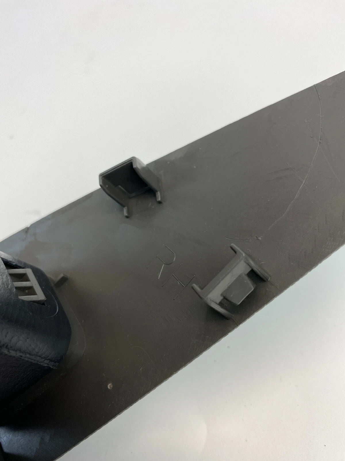 2007-2010 FORD EDGE RIGHT PASSENGER SIDE DASH END CAP TRIM COVER BEZEL PANEL OEM