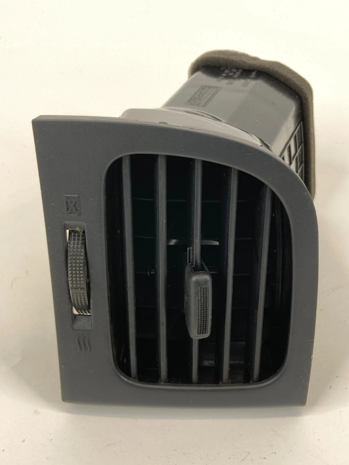 2005-2011 HYUNDAI ACCENT RIGHT PASSENGER DASH AC AIR VENT OUTLET 97480-1E000