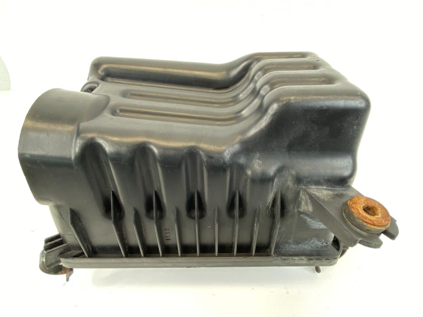 2007-2009 Hyundai Santa Fe 3.3L V6 Air Intake Cleaner Box Housing Lower Cover