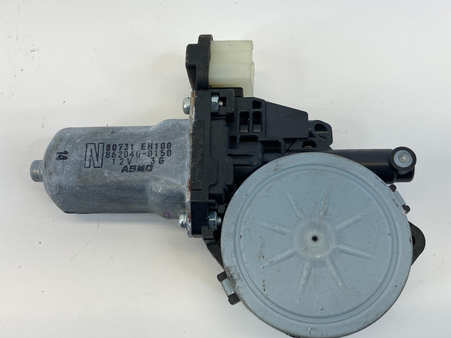 2006-2010 Infiniti M35 Front Left Door Power Window Motor 80731-EH100 OEM