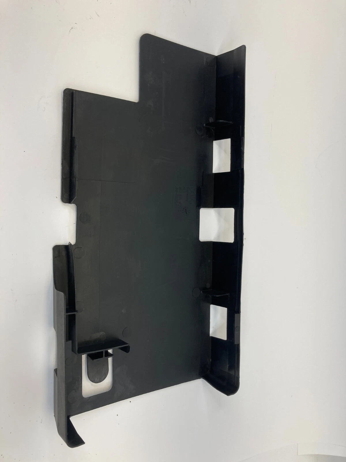 2005-2008 AUDI A6 QUATTRO BATTERY UPPER HOLDER PLATE COVER LID CAP 4F0915429C