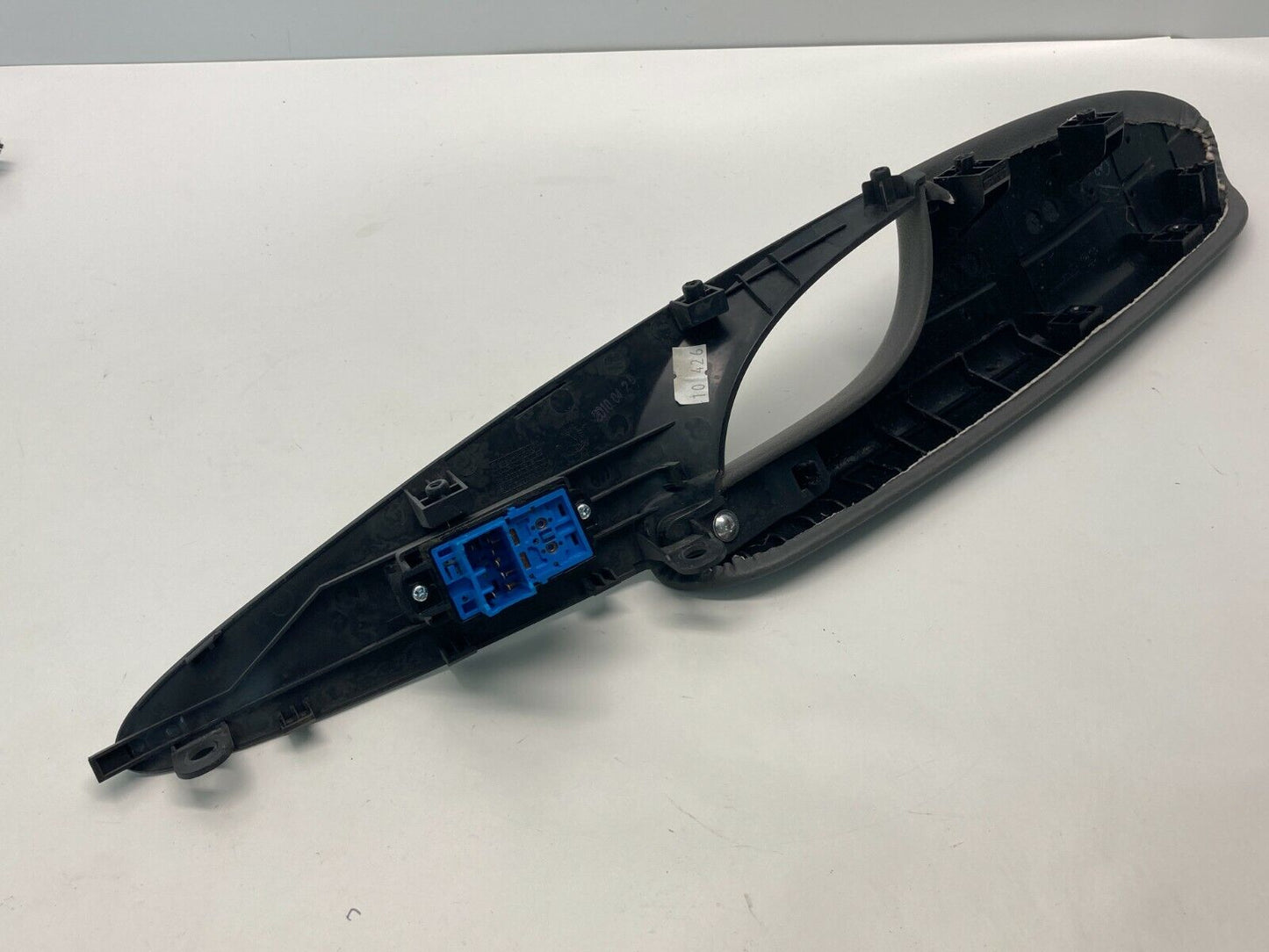 11-14 Hyundai Sonata Rear Left Driver Side Door Window Switch Bezel 935813S060