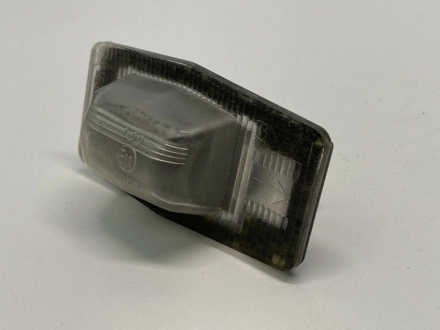 04 05 06 MAZDA MPV REAR TAIL GATE LID LICENSE PLATE LIGHT LAMP ASSEMBLY E110384