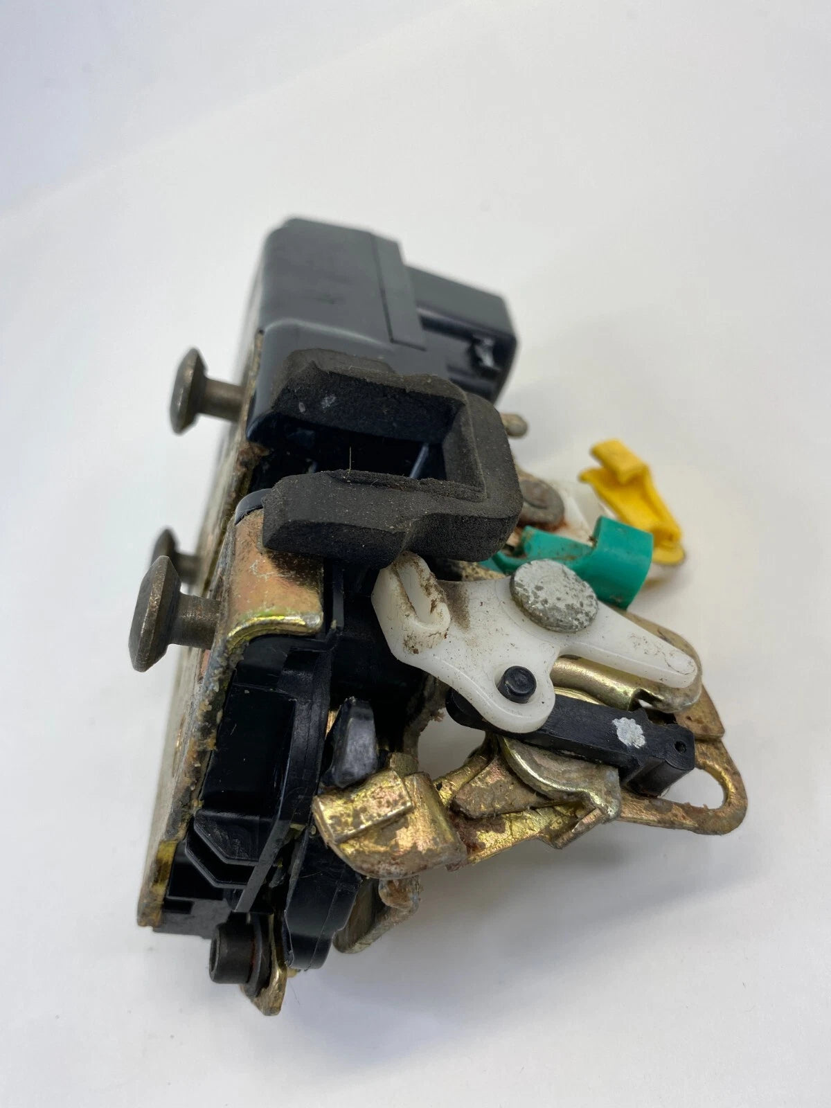 2005-2010 CHRYSLER 300 REAR LEFT DRIVER SIDE POWER DOOR LOCK LATCH ACTUATOR OEM