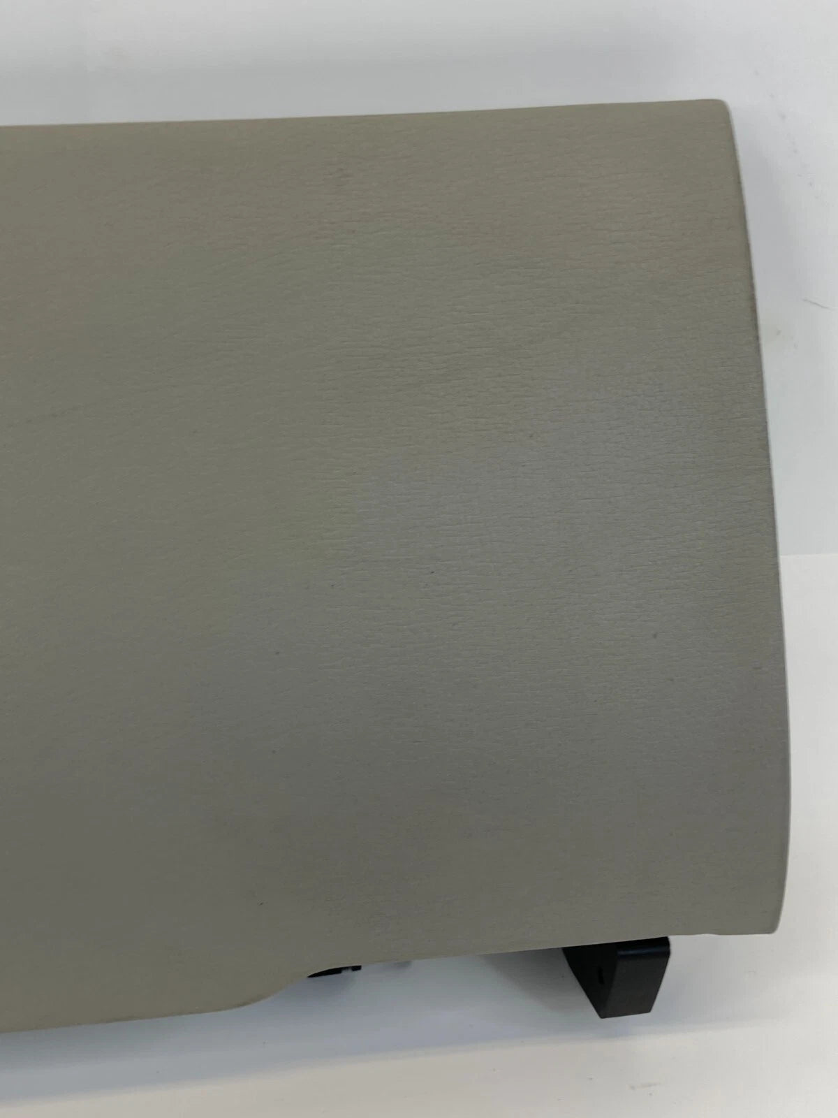 2005-2008 AUDI A6 QUATTRO GLOVE BOX STORAGE COMPARTMENT DOOR LID PANEL OEM