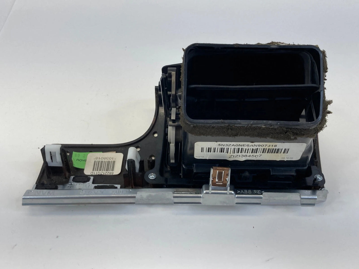 2008-2010 INFINITI QX56 LEFT DRIVER SIDE DASH AIR VENT BEZEL ASSEMBLY OEM