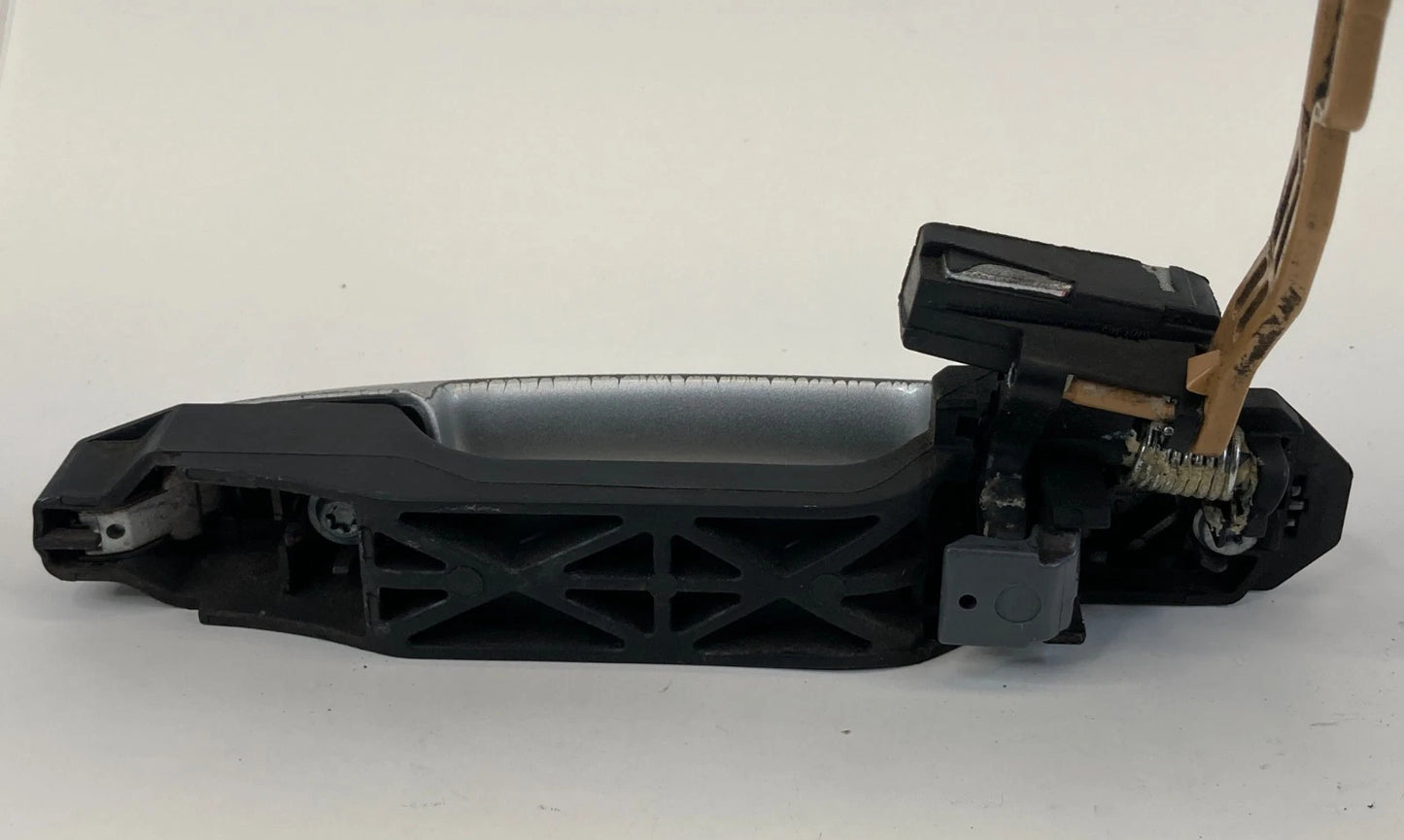 2004-2009 TOYOTA PRIUS REAR RIGHT SIDE EXTERIOR DOOR HANDLE ASSEMBLY SILVER OEM
