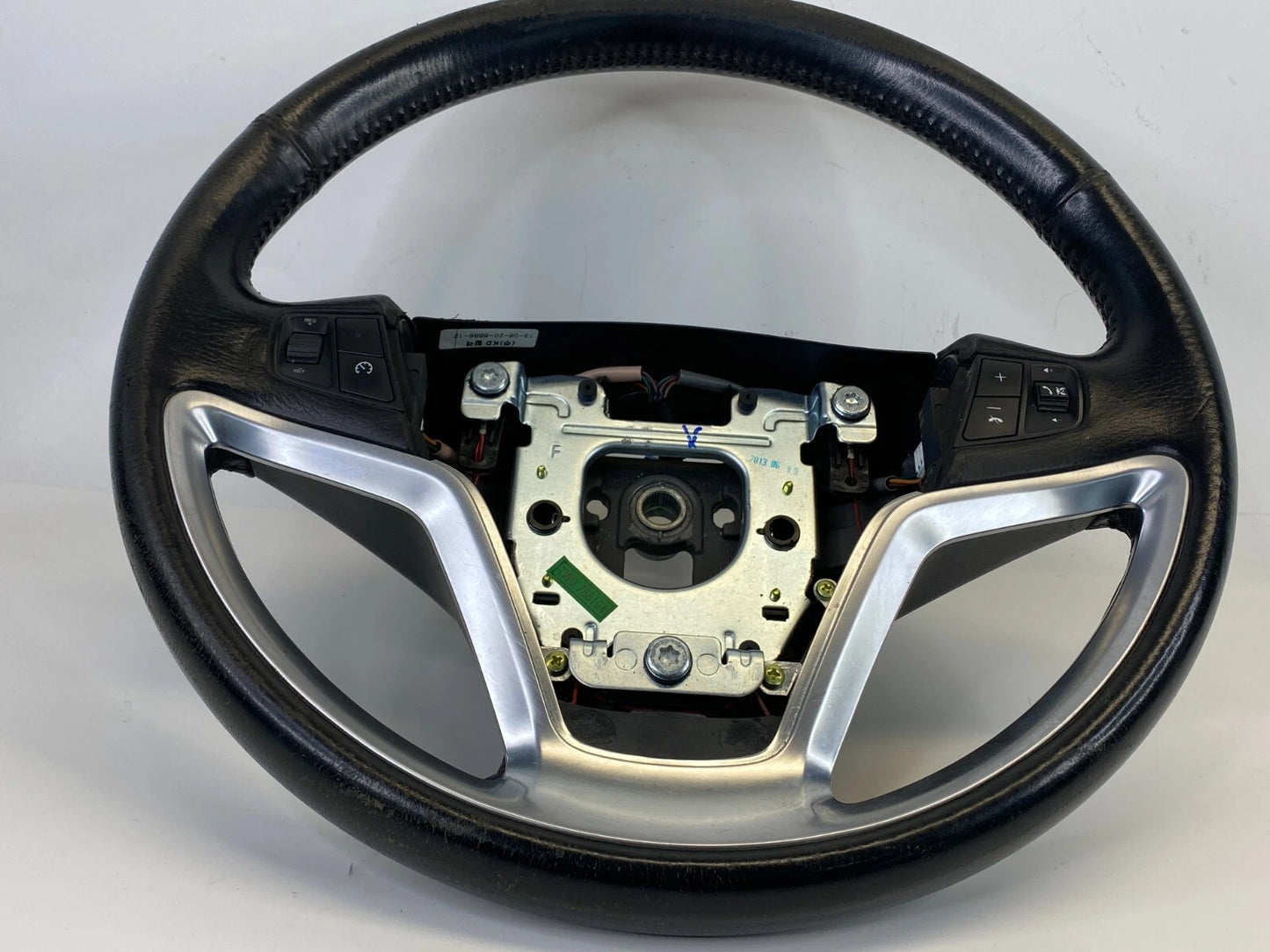 2012-2015 CHEVROLET CAPTIVA SPORT STEERING WHEEL W/CRUISE CONTROLS OEM