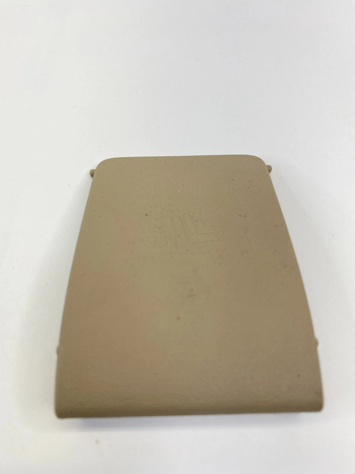 07 08 09 10 11 12 NISSAN SENTRA REAR DECK CHILD SEAT ANCHOR HOOK COVER CAP TRIM