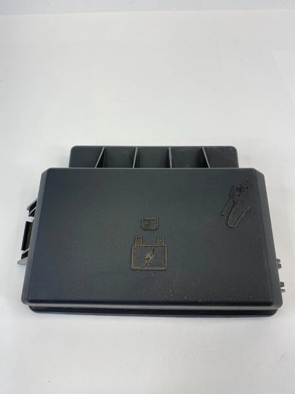 2005-2007 CHRYSLER 300 5.7L A/T UNDER HOOD FUSE BOX COVER LID 7140-1914-30 OEM