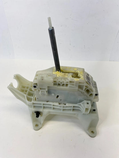 2017-2020 HYUNDAI ELANTRA 2.0L AUTO FLOOR GEAR SHIFT SHIFTER LEVER 46700-F2110