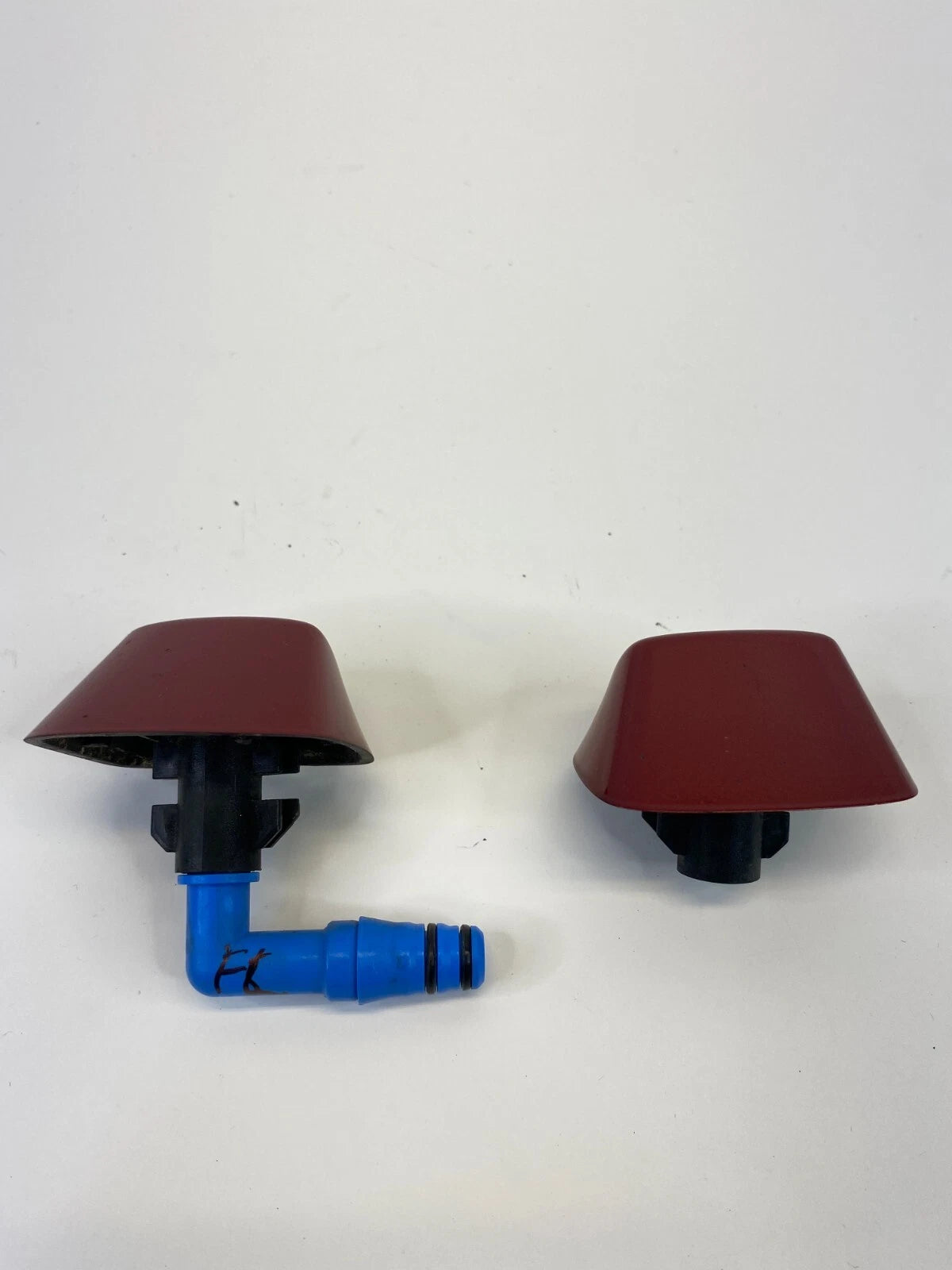04-11 SAAB 9-3 FRONT LEFT RIGHT HEADLIGHT WINDSHIELD WIPER WASHER NOZZLE SET OEM