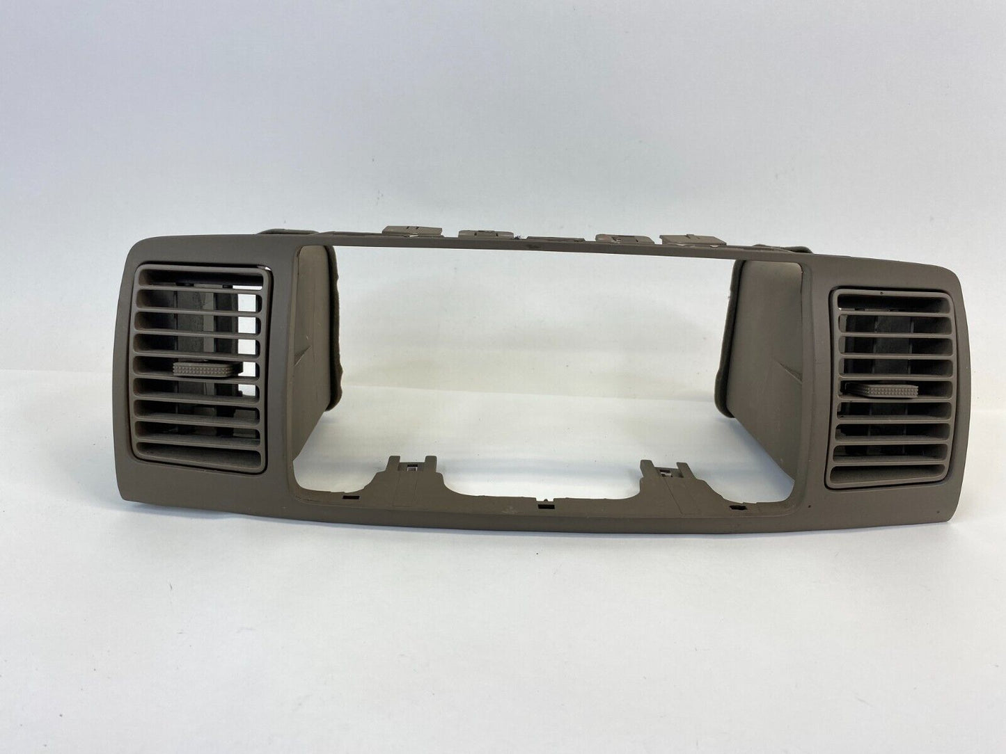 2006-2008 Toyota Corolla Center Dash Radio Bezel W Air Vent Grille 55412-02090