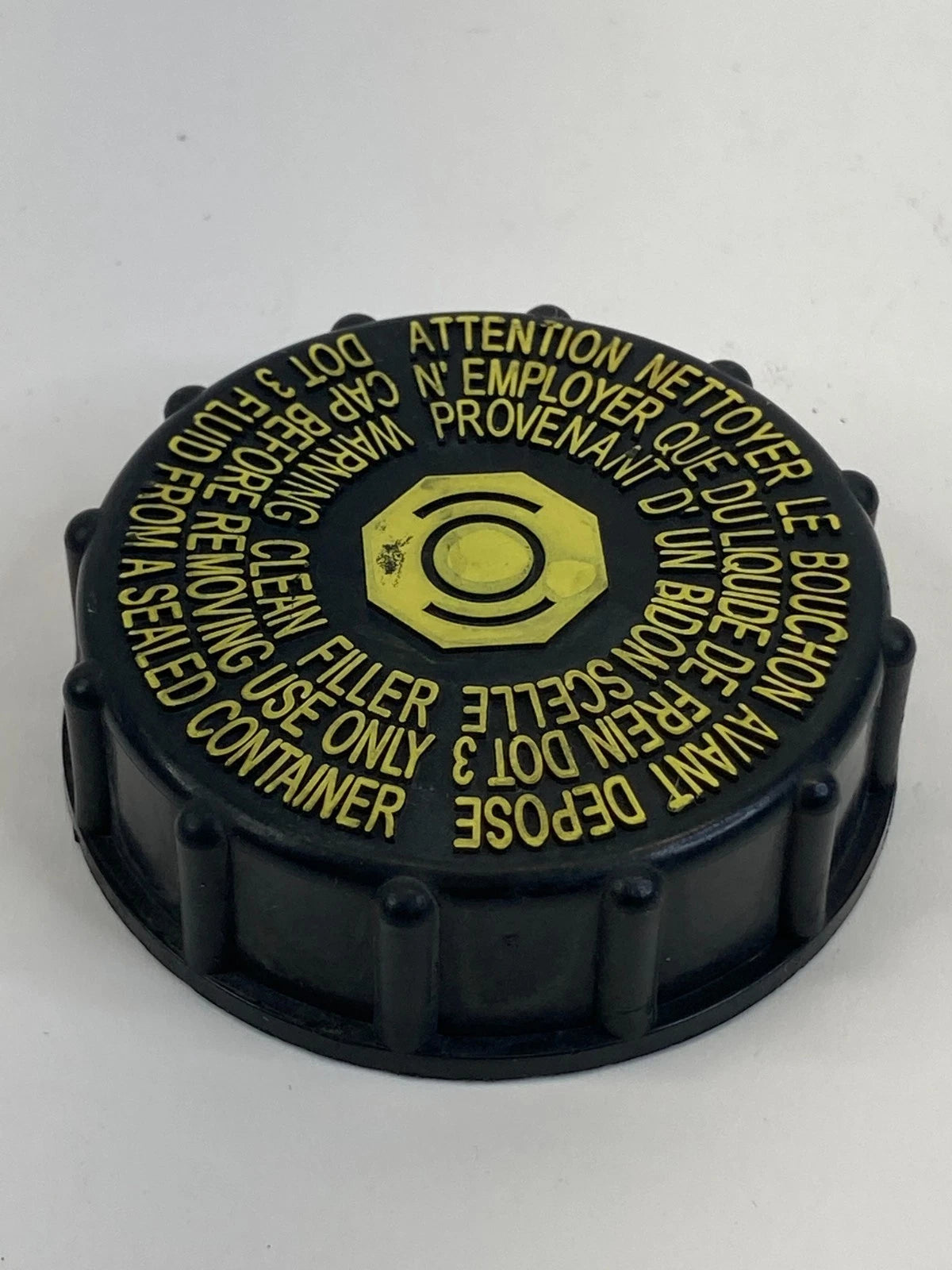 2010-2016 Buick LaCrosse Master Cylinder Brake Fluid Lid Cover 03.3556-1989.1