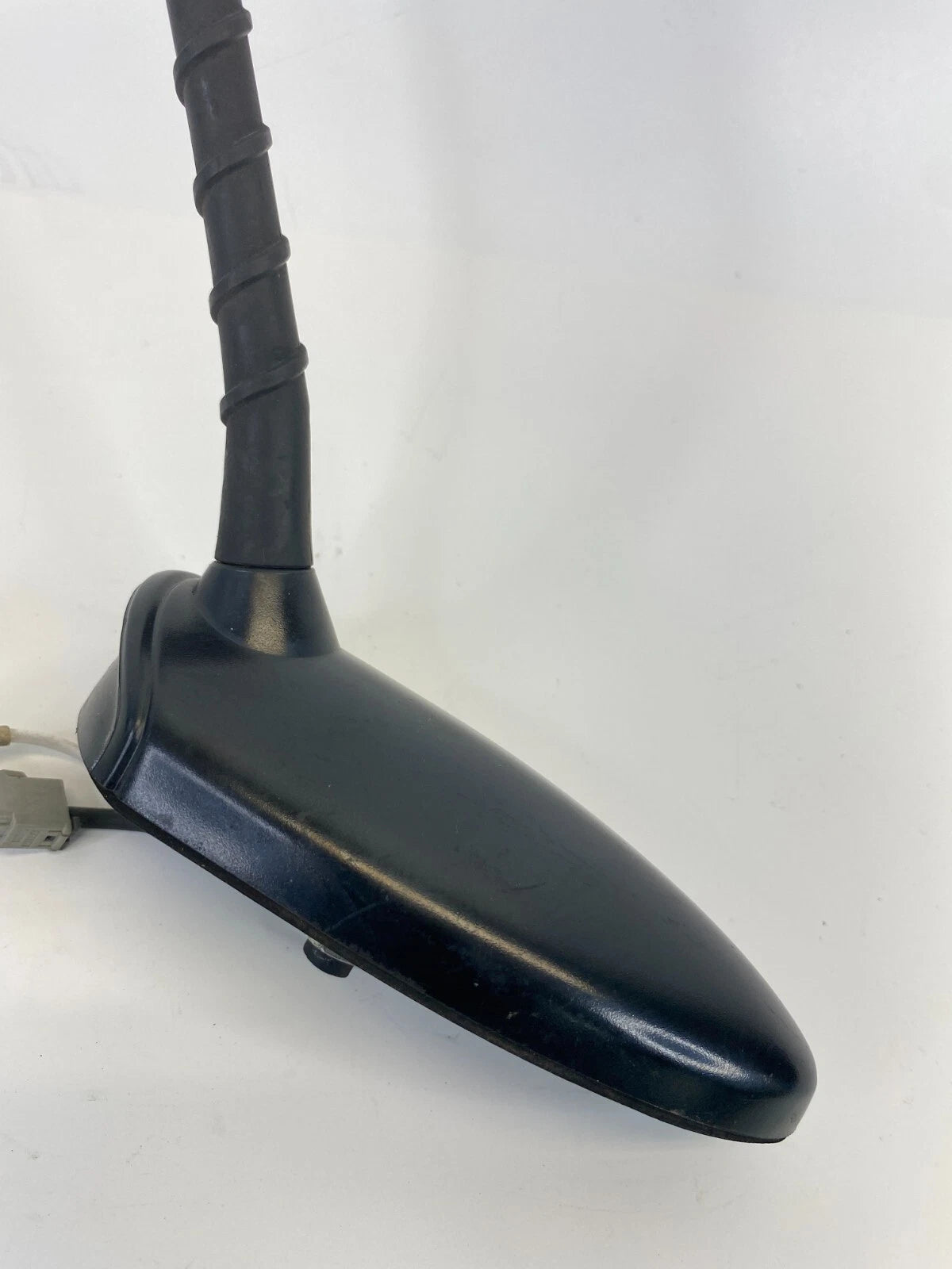 2009-2011 KIA BORREGO RADIO AM FM ANTENNA BASE MAST ROOF MOUNT 96210-2J700 OEM