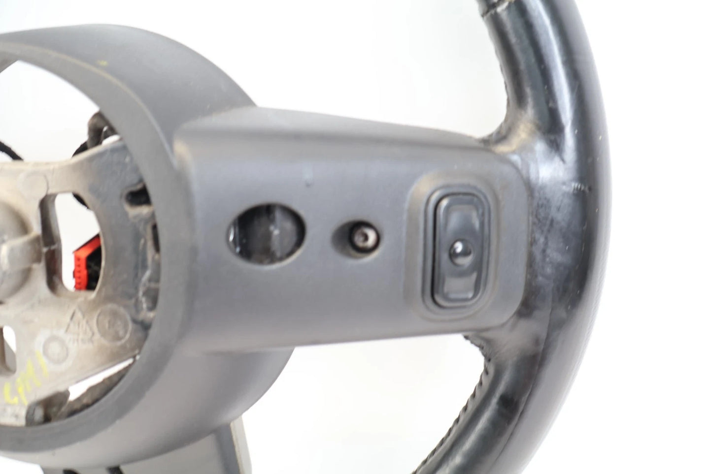 2011-2013 JEEP GRAND CHEROKEE STEERING WHEEL W/ CRUISE CONTROL SWITCH 05057580AE