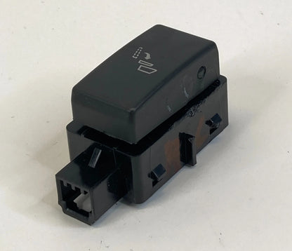 07-14 GMC YUKON REAR LEFT POWER FOLDING SEAT CONTROL SWITCH BUTTON 15113408 OEM