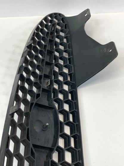 2000-2003 FORD TAURUS FRONT BUMPER CENTER GRILL GRILLE W/EMBLEM YF12-8200-AD OEM