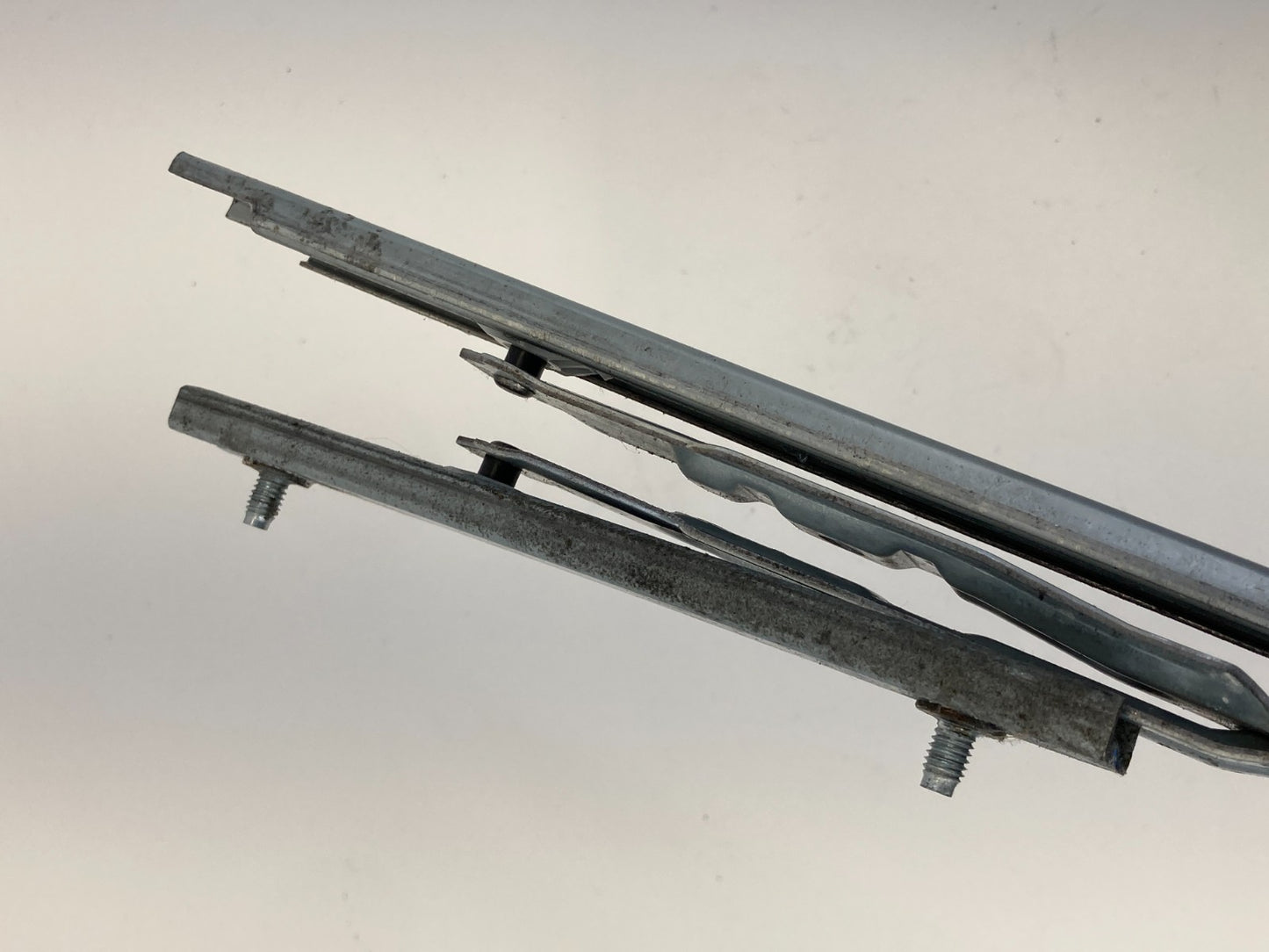 2013-2019 Nissan Sentra Rear Right Power Window Motor w/ Regulator 82730-3TA2A