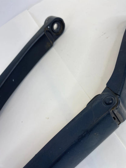 2012-2019 Nissan Versa SEDAN Front Right & Light Windshield Wiper Arm Pair OEM