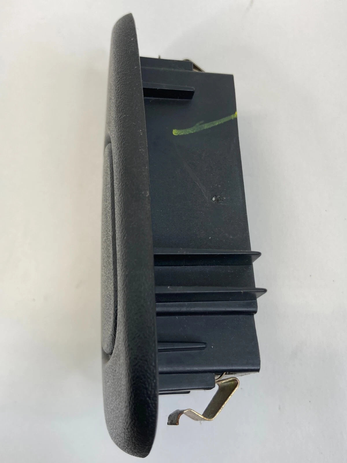 2001-2004 PONTIAC GRAND AM SEDAN REAR RIGHT DOOR SWITCH COVER TRIM 22658265 OEM