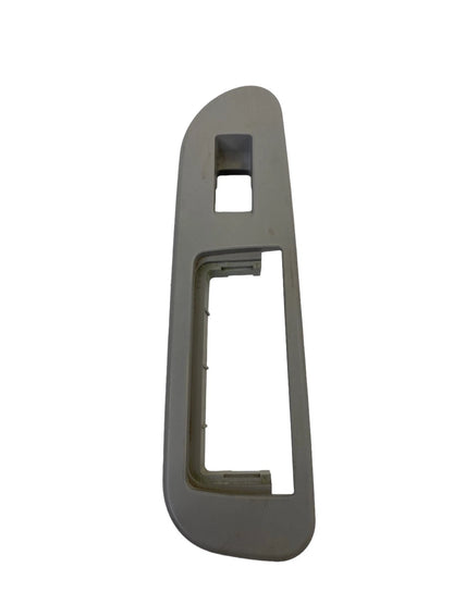 2001-2004 TOYOTA SEQUOIA REAR RIGHT SIDE DOOR WINDOW SWITCH COVER 74271-0C010