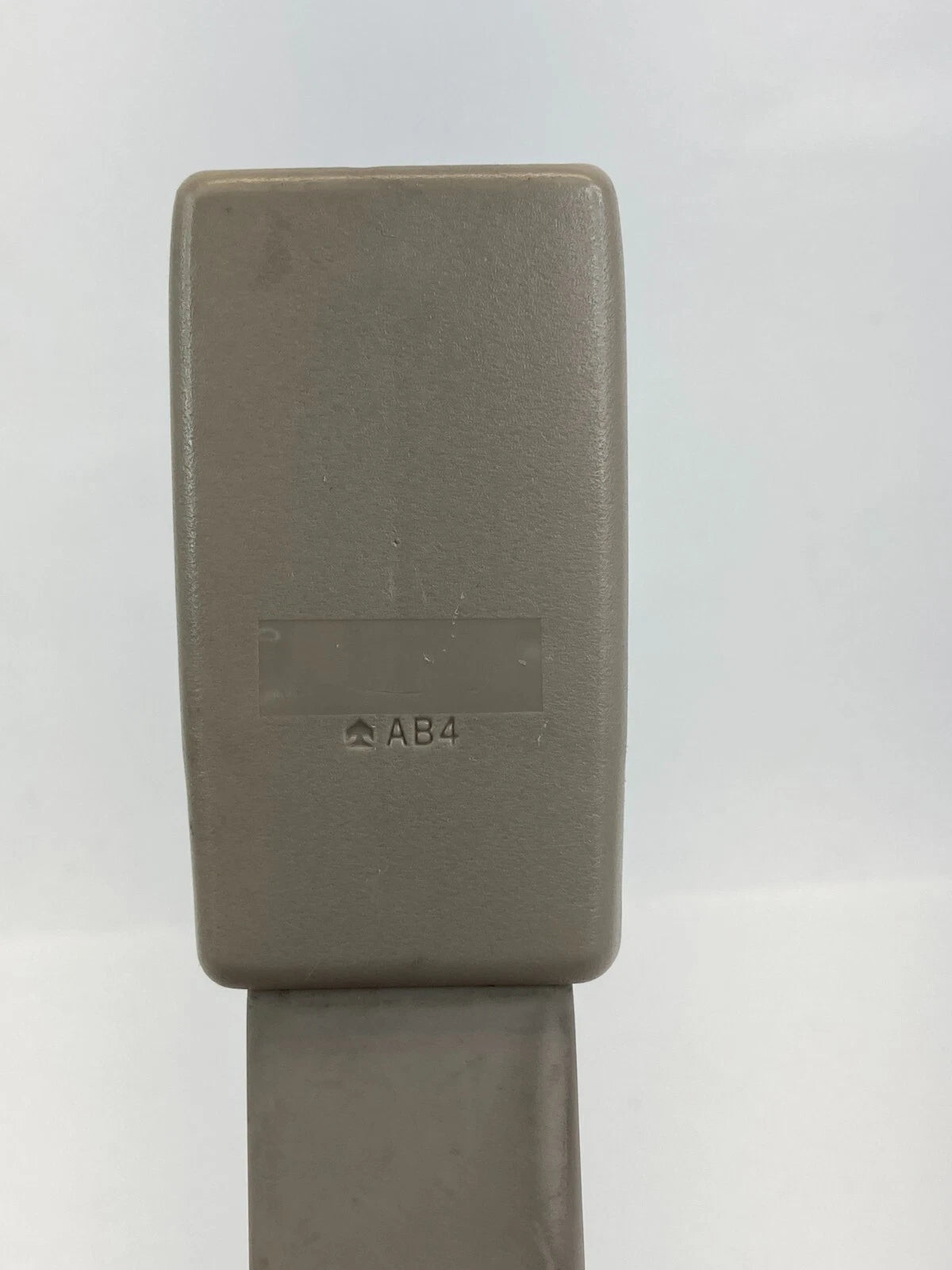2002-2004 SUBARU OUTBACK WAGON FRONT RIGHT PASSENGER SIDE SEAT BELT BUCKLE OEM