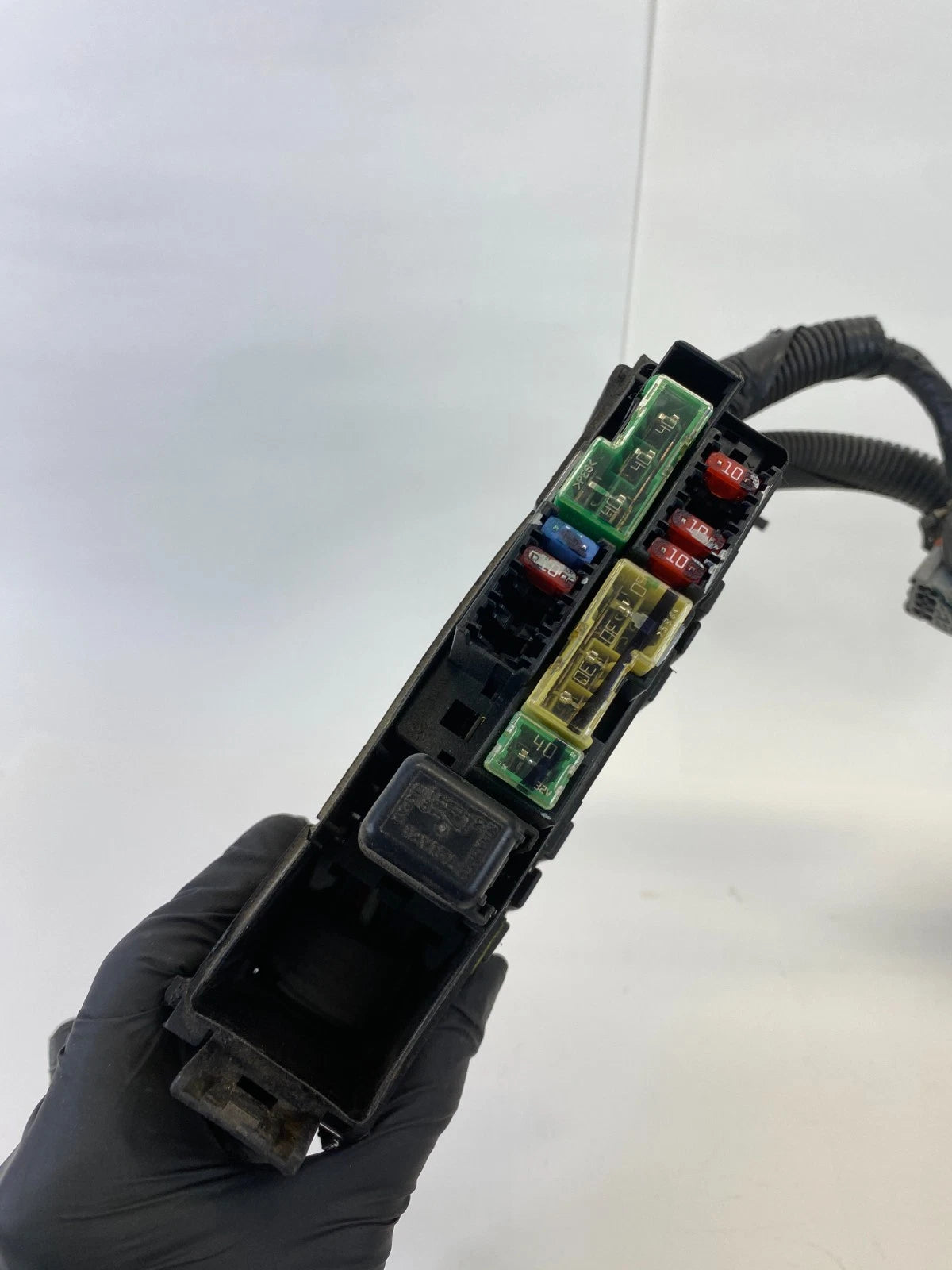 2016-2019 NISSAN SENTRA 1.8L ENGINE BAY FUSE BOX POWER MODULE 7154-7223-30 OEM