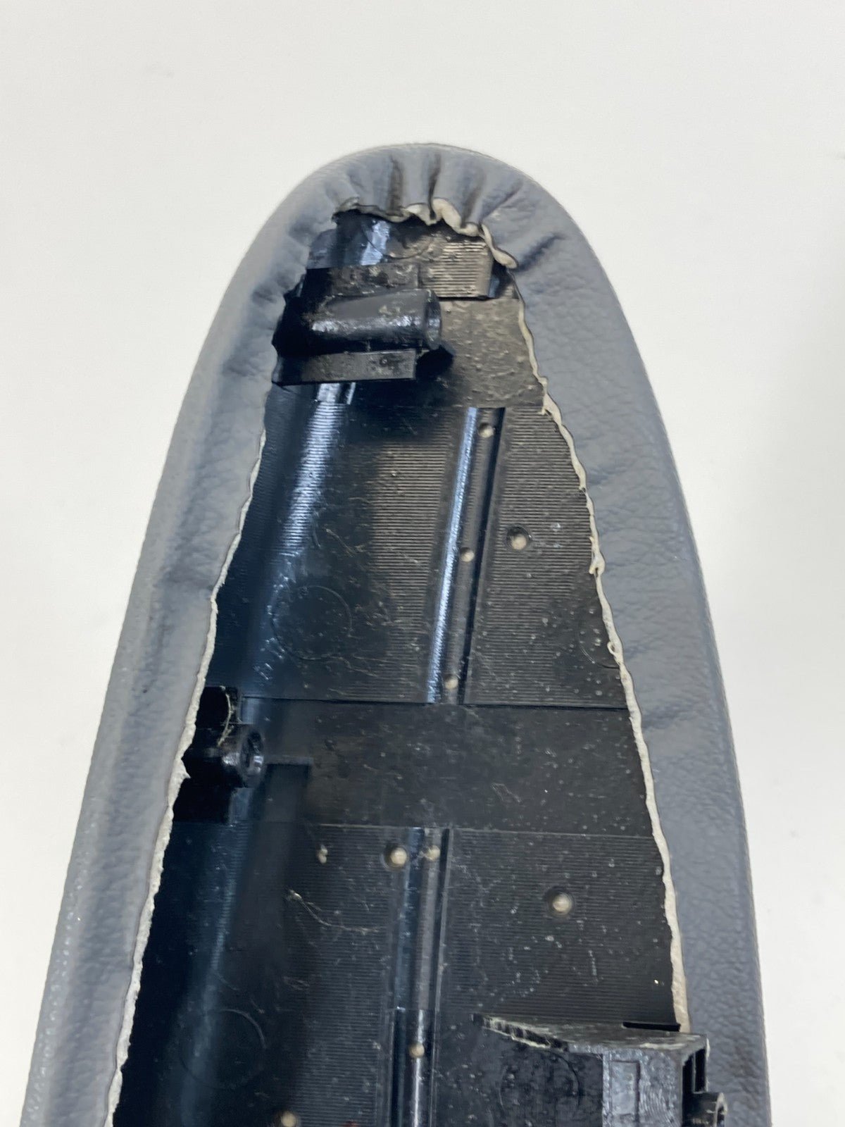 11-14 Hyundai Sonata Front Right Side Interior Door Armrest Panel D14123S050 OEM