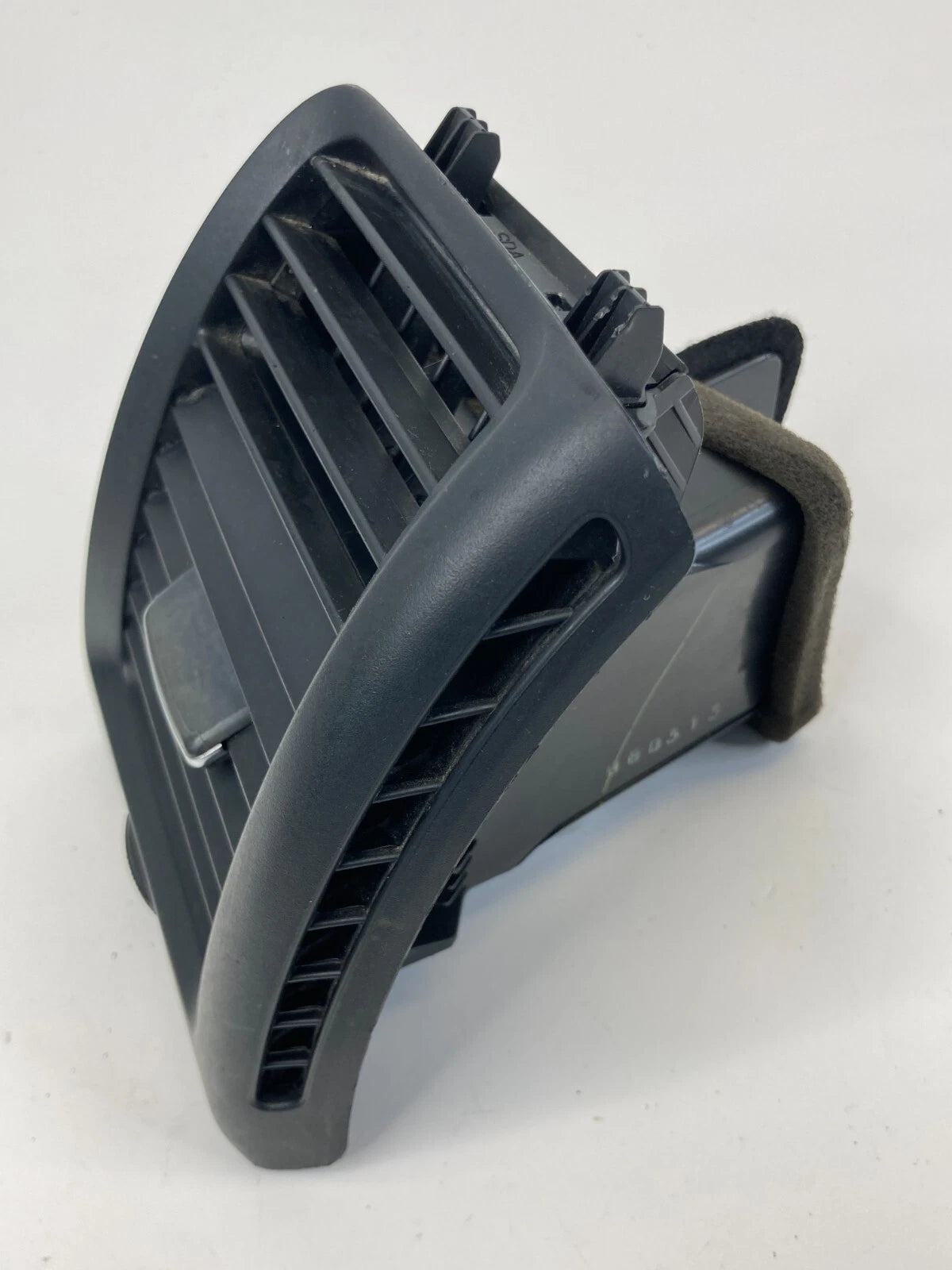 2003-2007 HONDA ACCORD RIGHT PASSENGER DASH AC AIR VENT GRILL 77620SDAA010M1 OEM