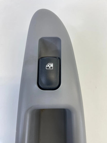 06-08 KIA OPTIMA REAR RIGHT BACK DOOR WINDOW CONTROL SWITCH W/ BEZEL 93580-2G500