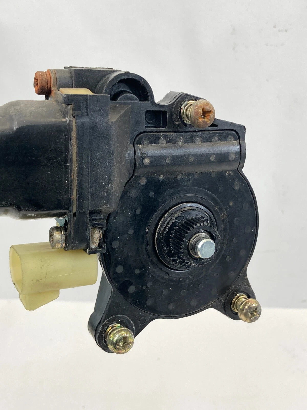 1999 00 01 02 03 04 2005 PONTIAC GRAND AM FRONT LEFT DRIVER SIDE WINDOW MOTOR